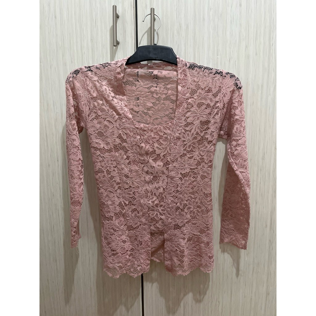 kebaya bali pink soft