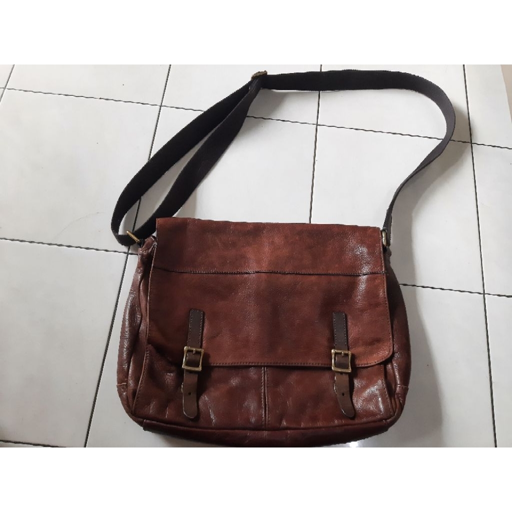 Fossil Defender Slim Messenger Bag