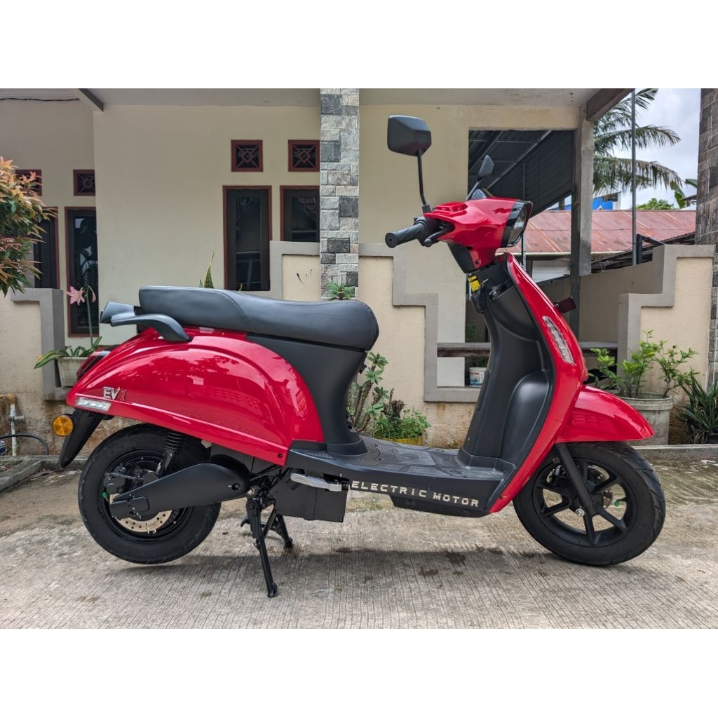 Motor Listrik Viar EV1