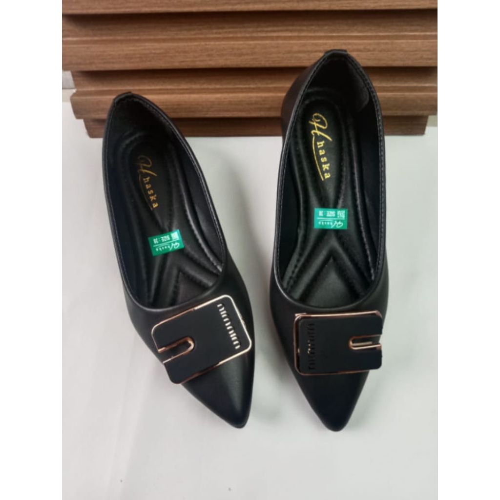 HASKA - DELIMA Sepatu Wanita Flatshoes Hiasan