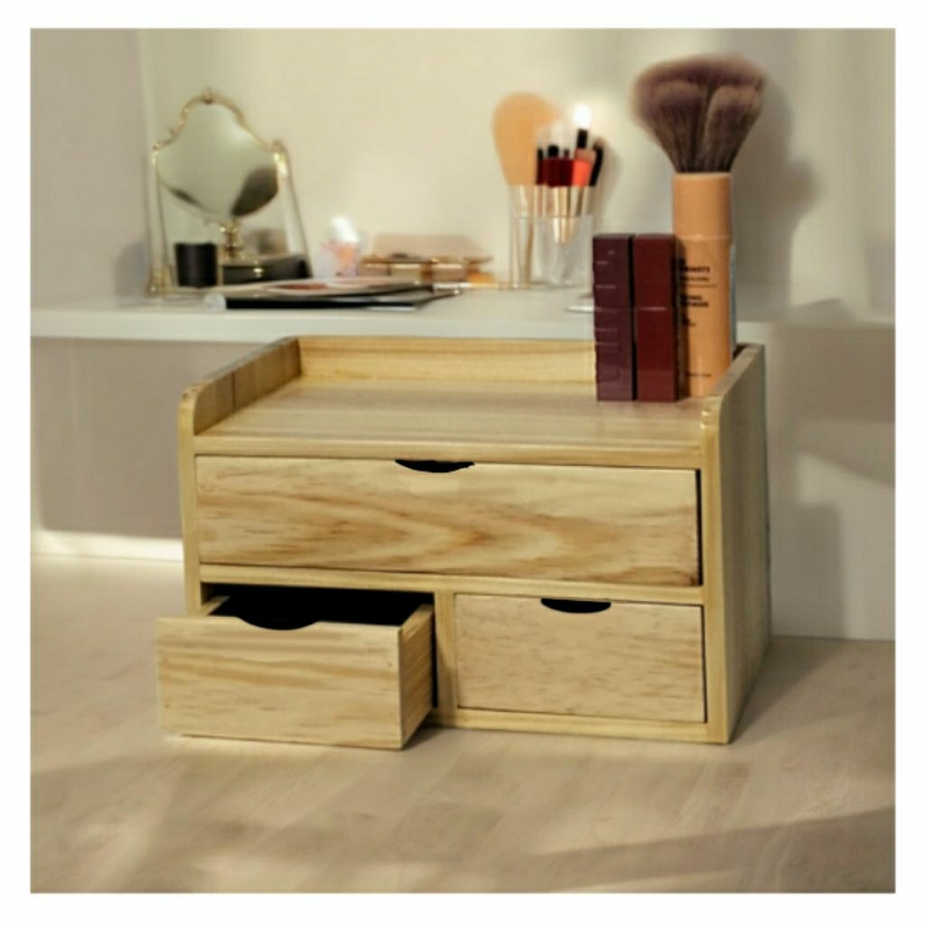 Lemari Kosmetik Minimalis/Lemari Kosmetik