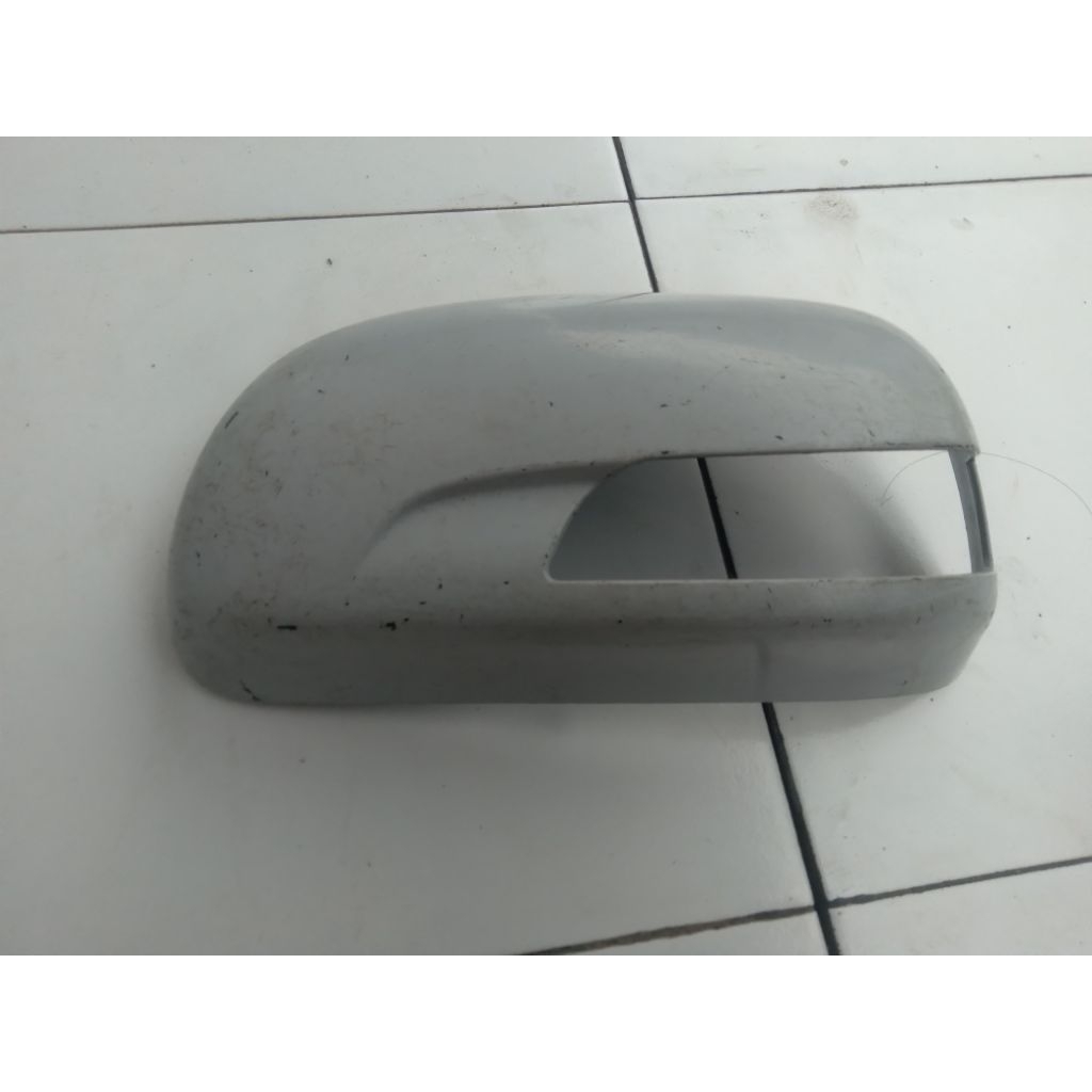 cover spion second innova luxury th 2006-2011.