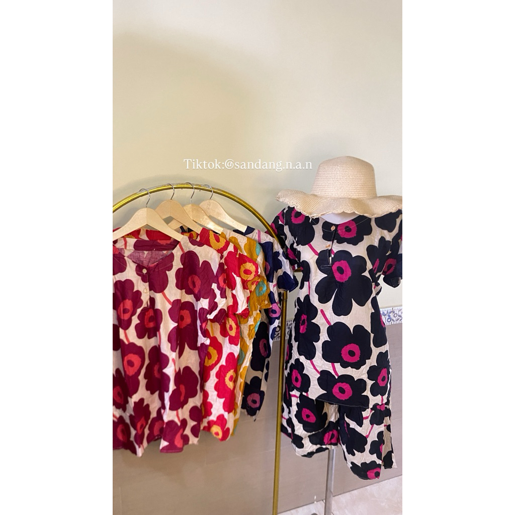 Sandang Daster one set celana pendek motif bunga cantik