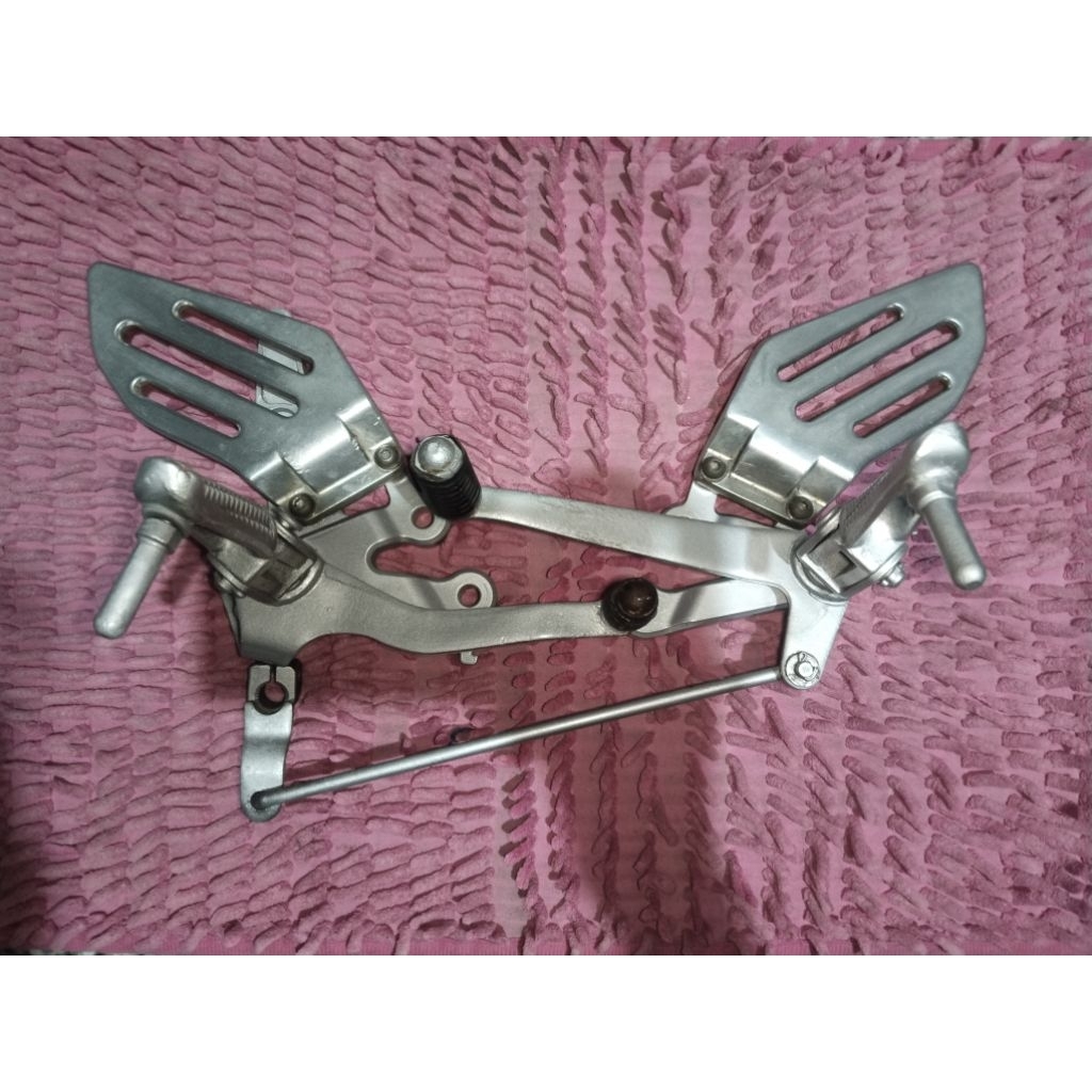 Footstep Depan r15v2 Copotan Original