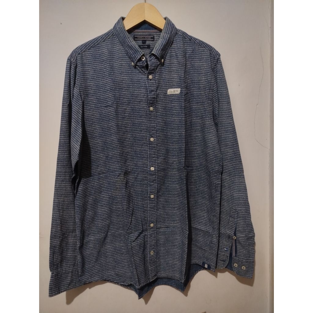 Kemeja Tommy Hilfiger