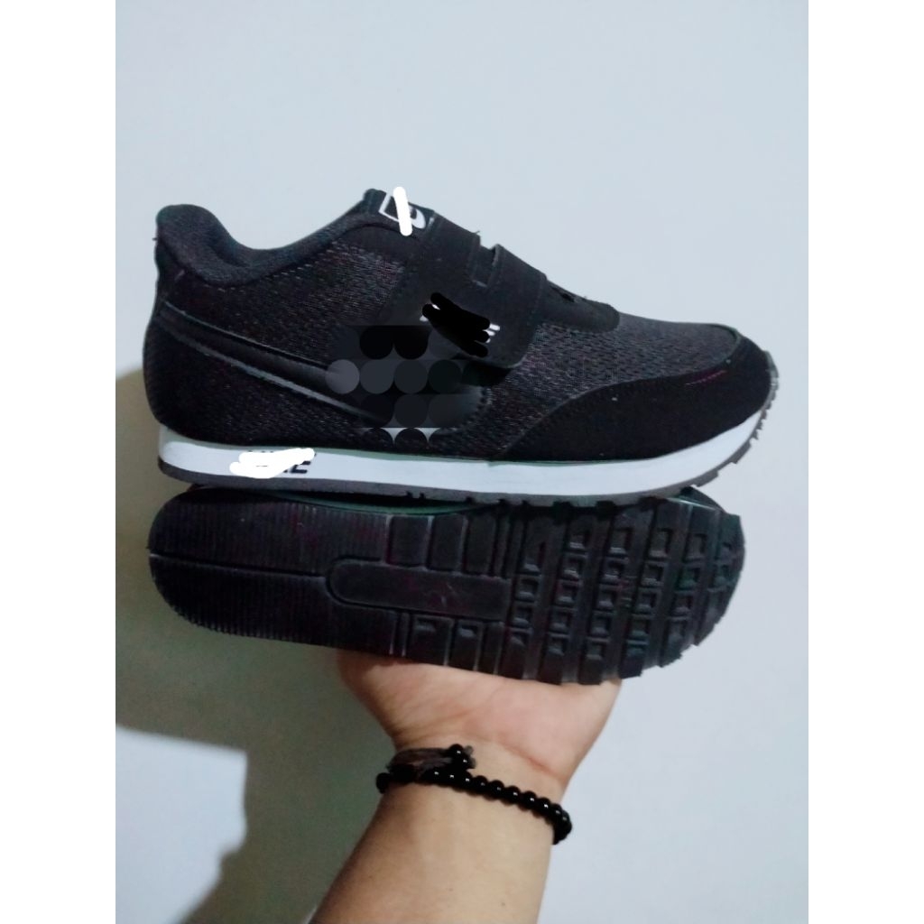 Sepatu Anak Laki Laki Perempuan Sepatu Sekolah Anak Hitam Sepatu Anak Perempuan TK SD Sepatu Anak Mo