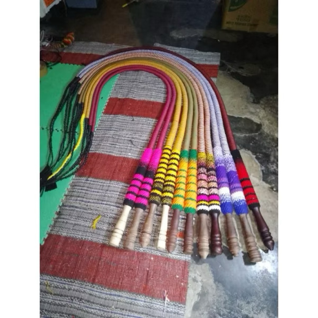 pecut bopo/pecut rajut/pecut pawang