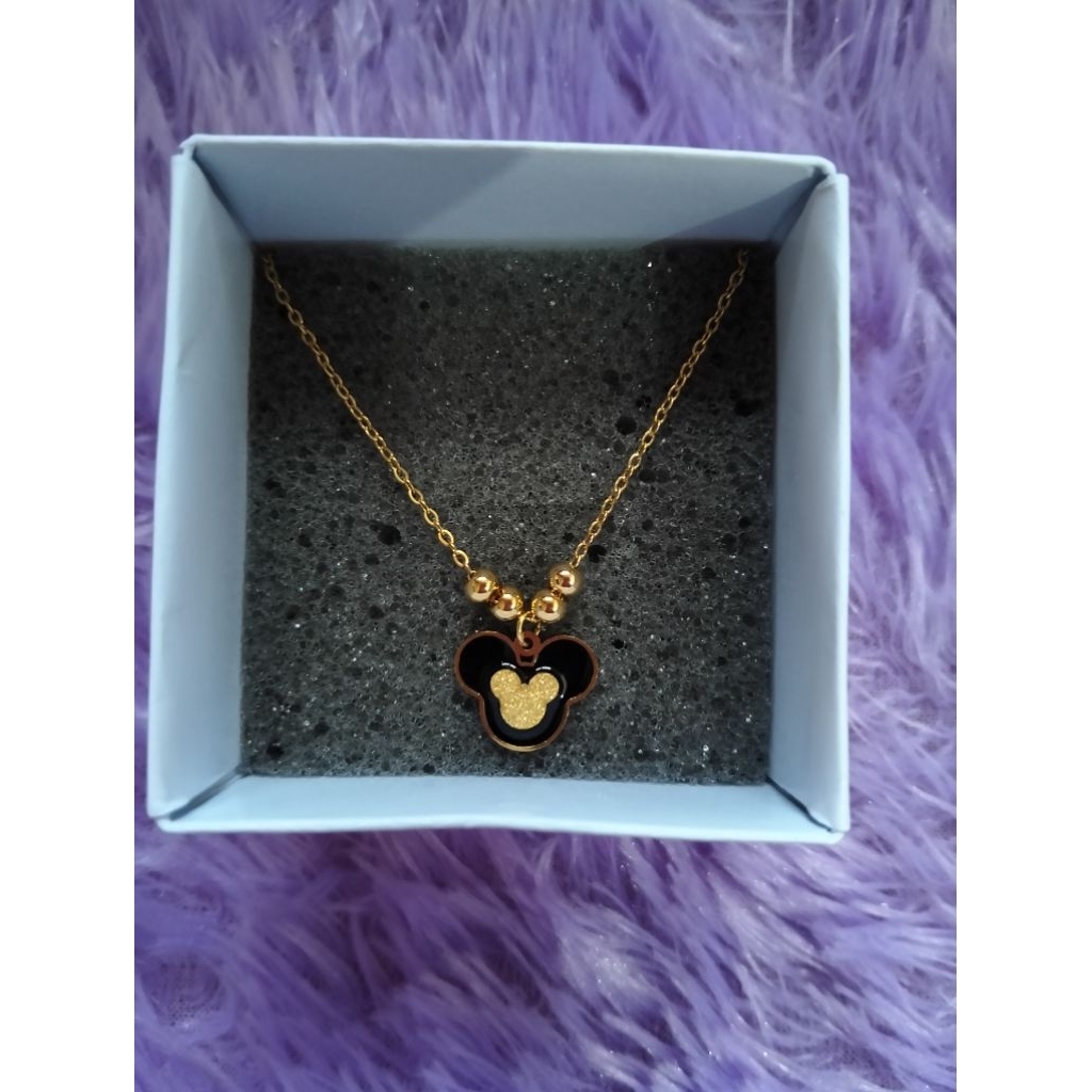 Kalung pandora mickey