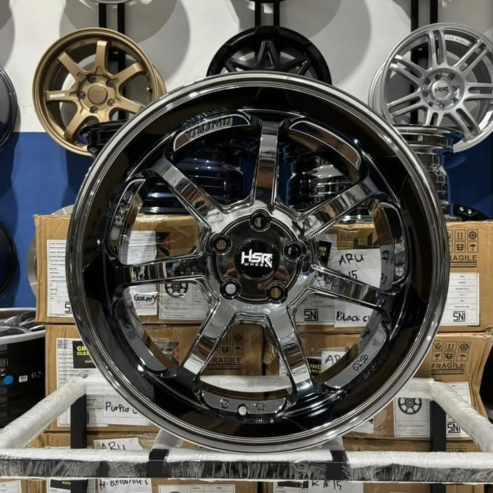 Velg Mobil R18 Celong Black Chrome HSR Yalimo Pcd 5X114,3