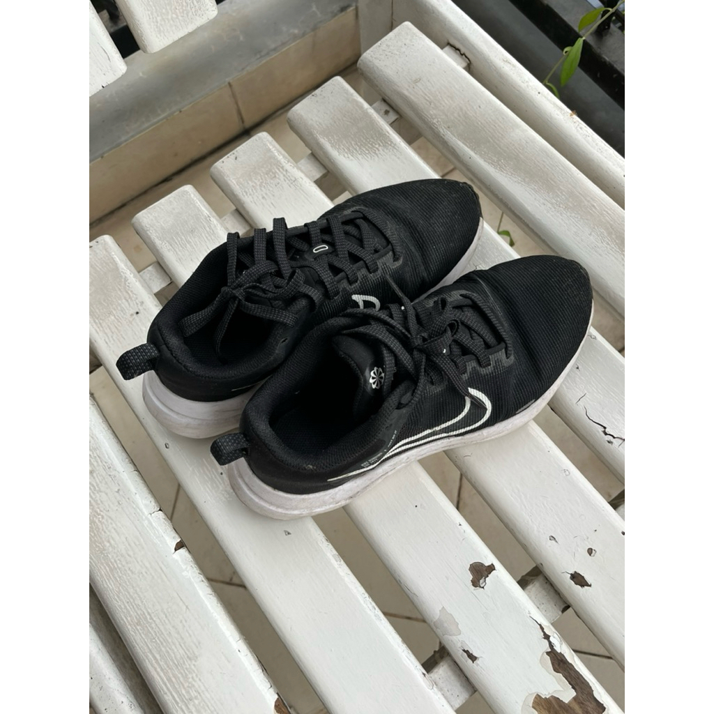 Preloved Nike Running Women Shoes | Downshifter 12 Black
