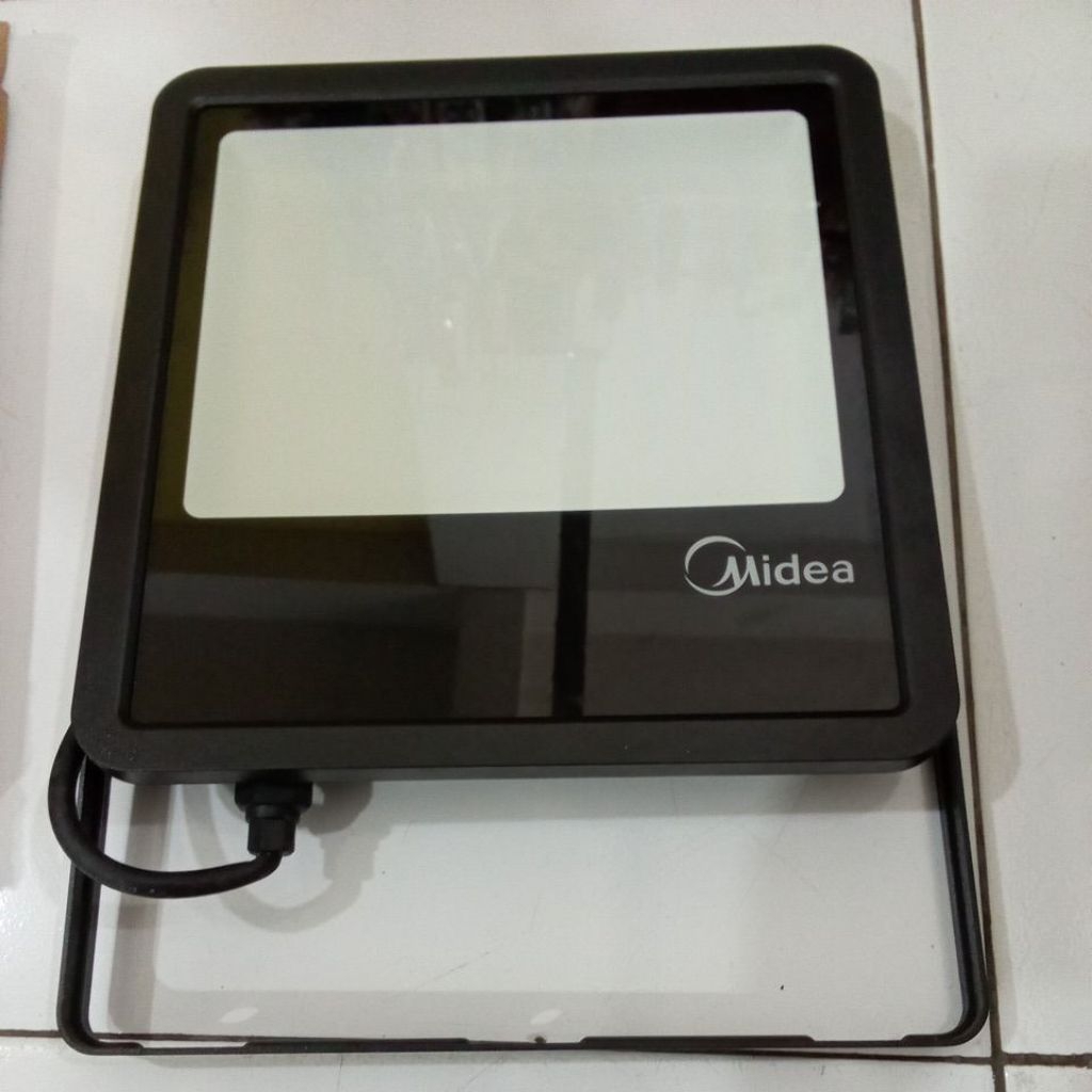 Midea Lampu Sorot LED 100 watt SNI IP65 Lampu Tembak Floodlight utk Panggung / Outdoor / Taman