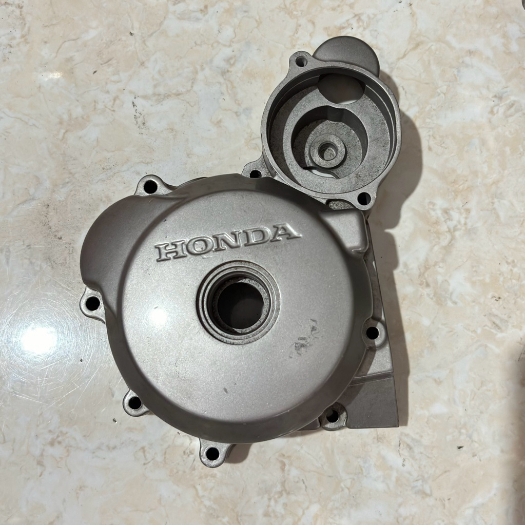 COVER TUTUP BAK BLOK MAGNIT MAGNET KIRI MEGAPRO LAMA MEGAPRO PRIMUS TIGER 2000 TIGER REVO