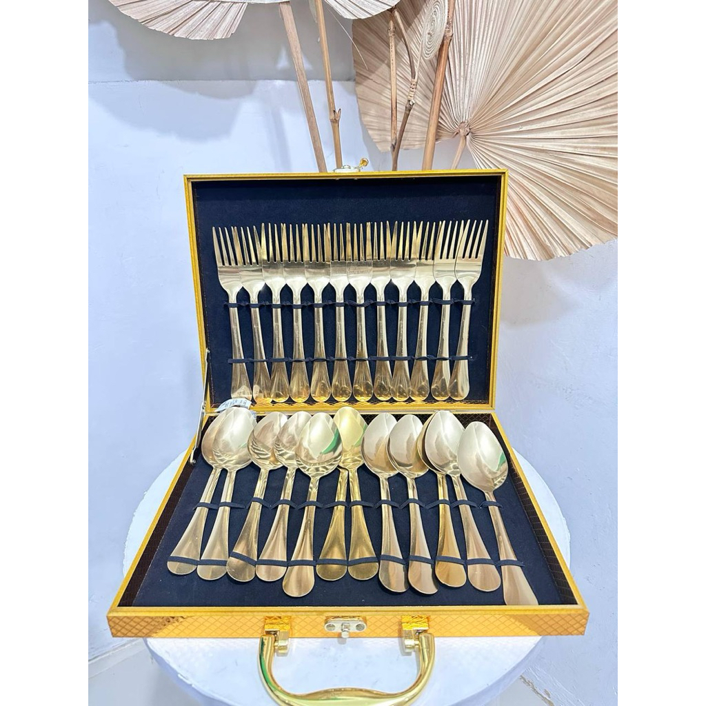 Sendok Makan set Gold Sultan Koper isi 24pcs