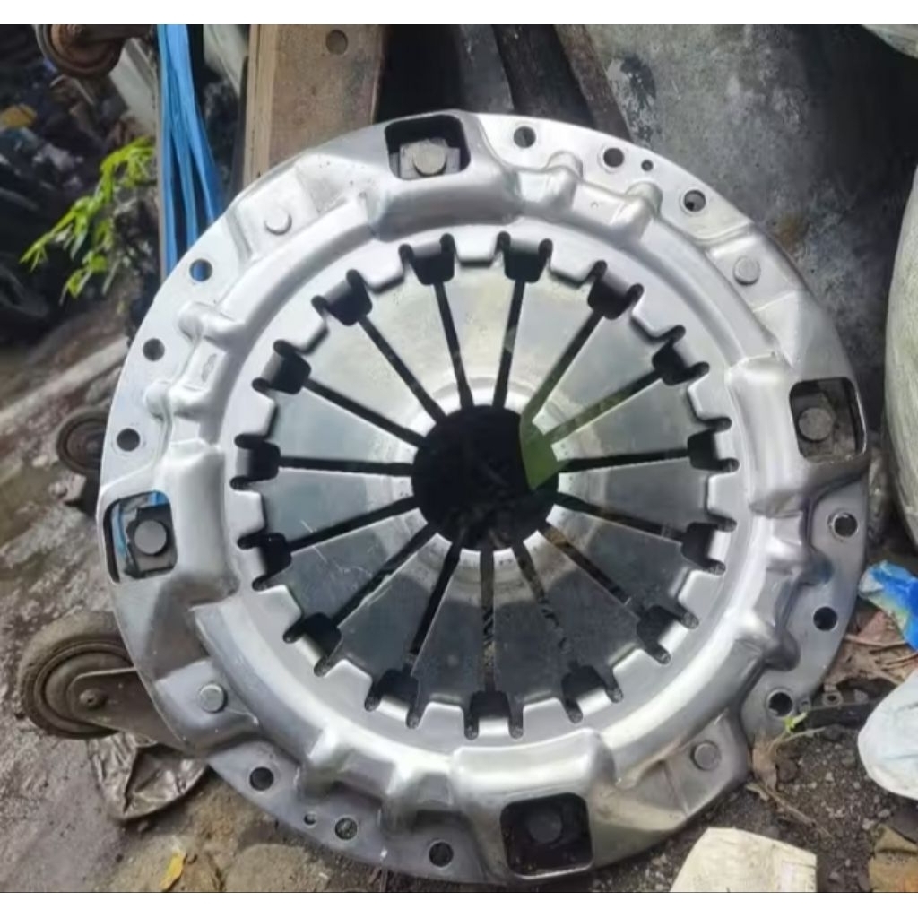 sekrup matahari Isuzu Elf nkr 71 original