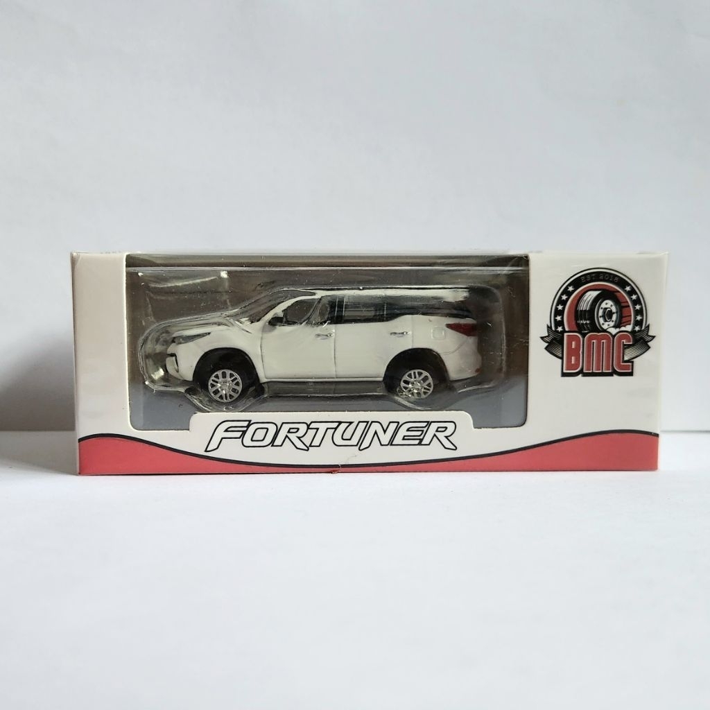 BM Creations Toyota Fortuner White Putih RHD
