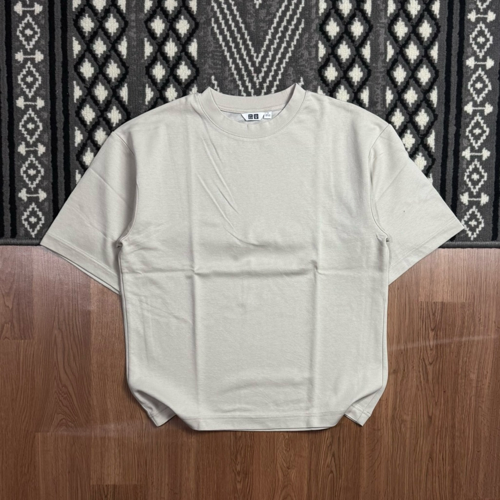 UNIQLO U AIRISM BASIC TSHIRT