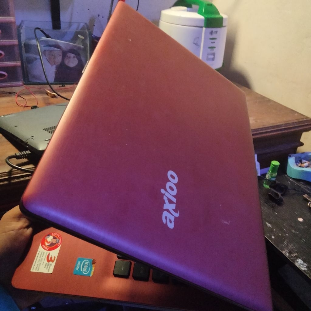 laptop axio neon matot