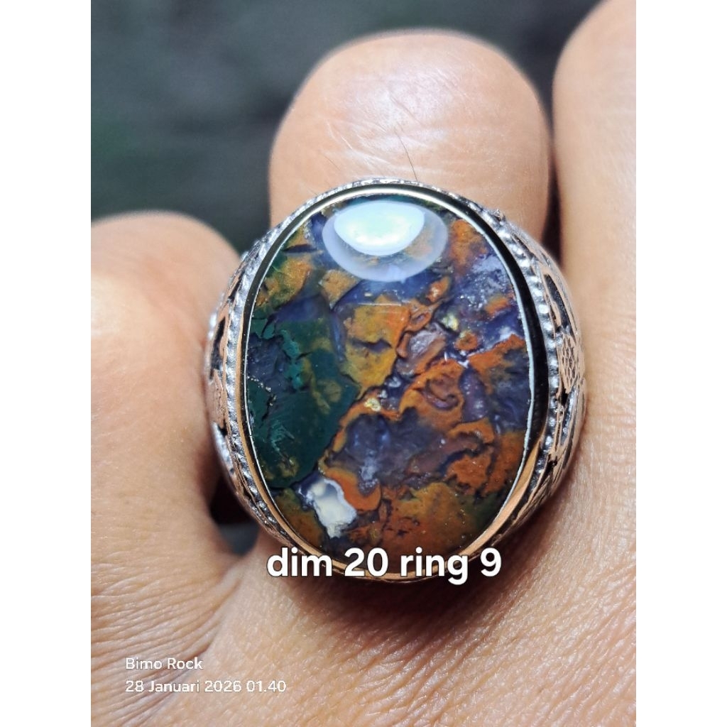 cincin batu akik pancawarna Klawing