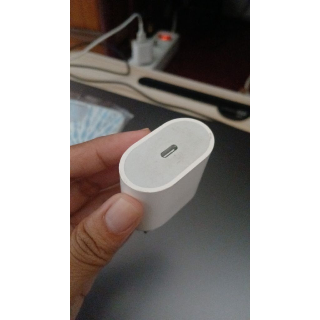 Adaptor Original Apple 18 watt