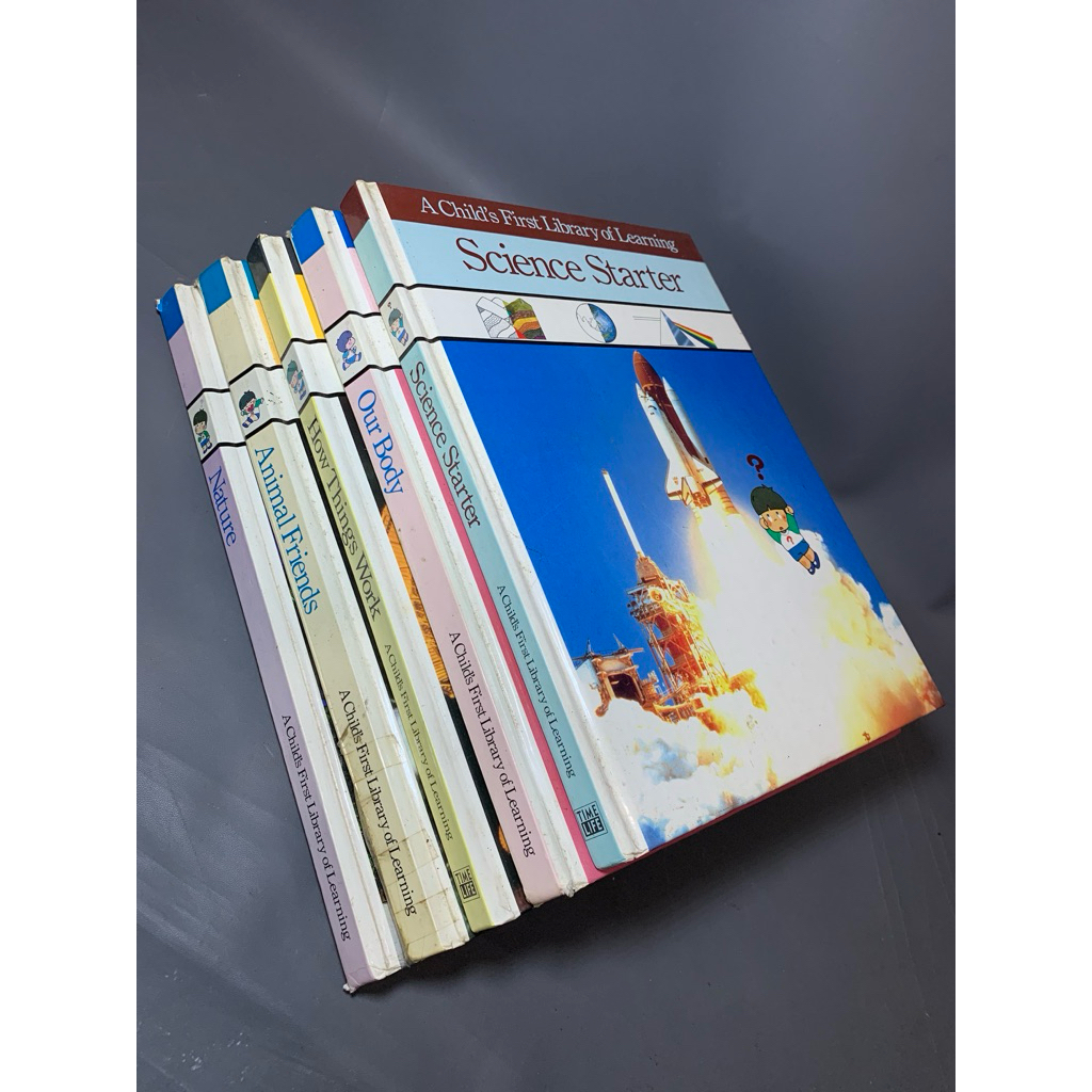 Buku A Child's First Library of Learning