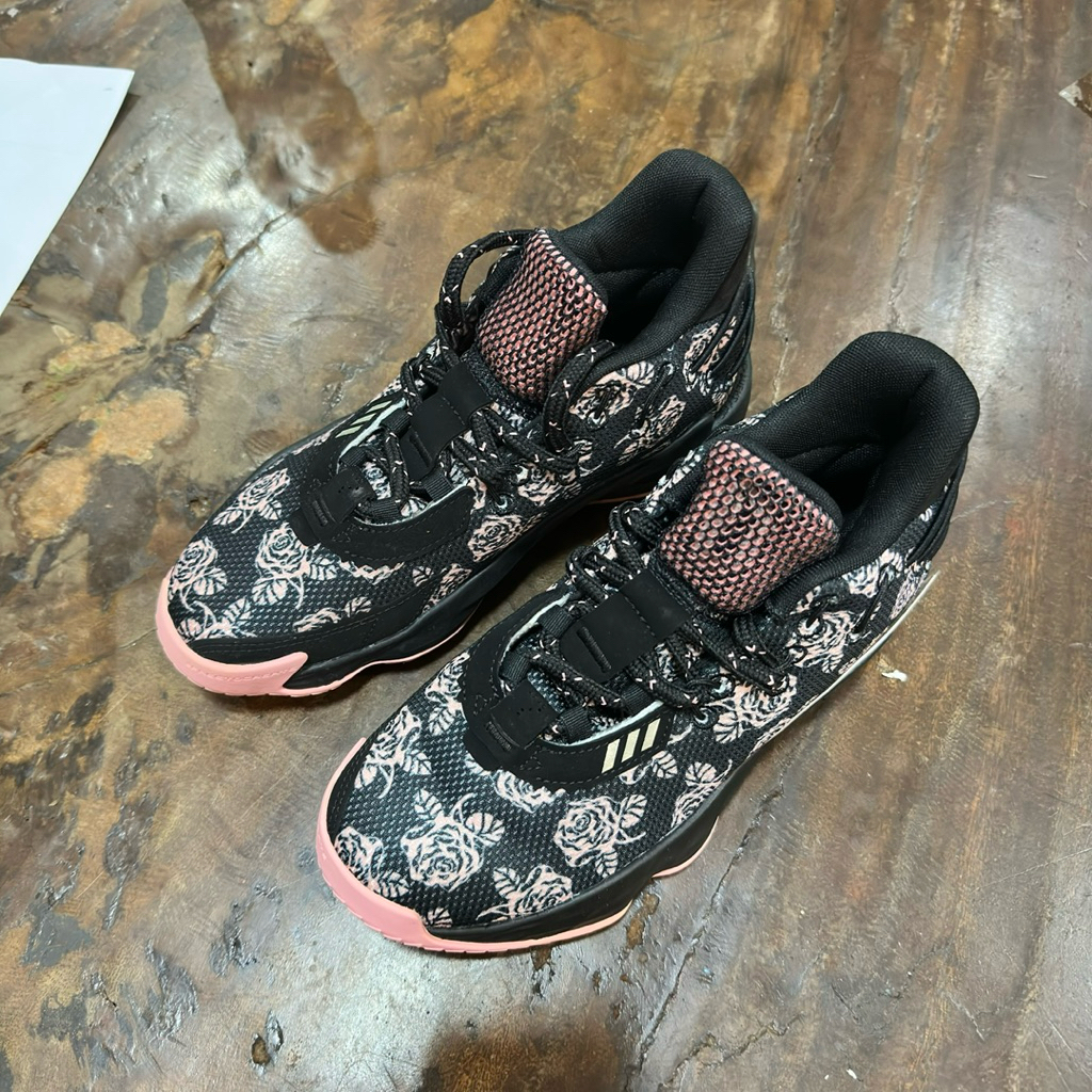 Sepatu Adidas Dame Rose City 7 J Basket Basketball Kids Girls