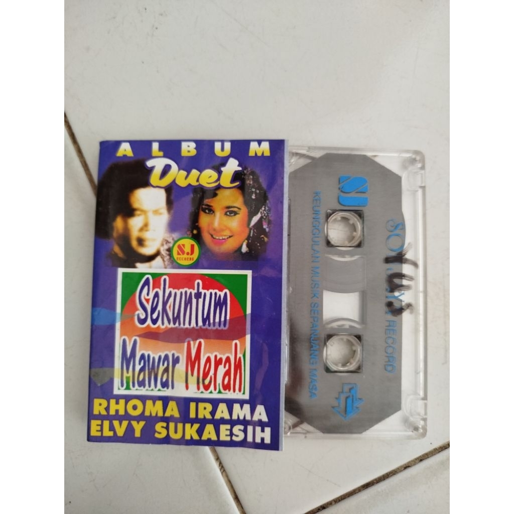 Kaset Rhoma dan Elvi Sukaesih