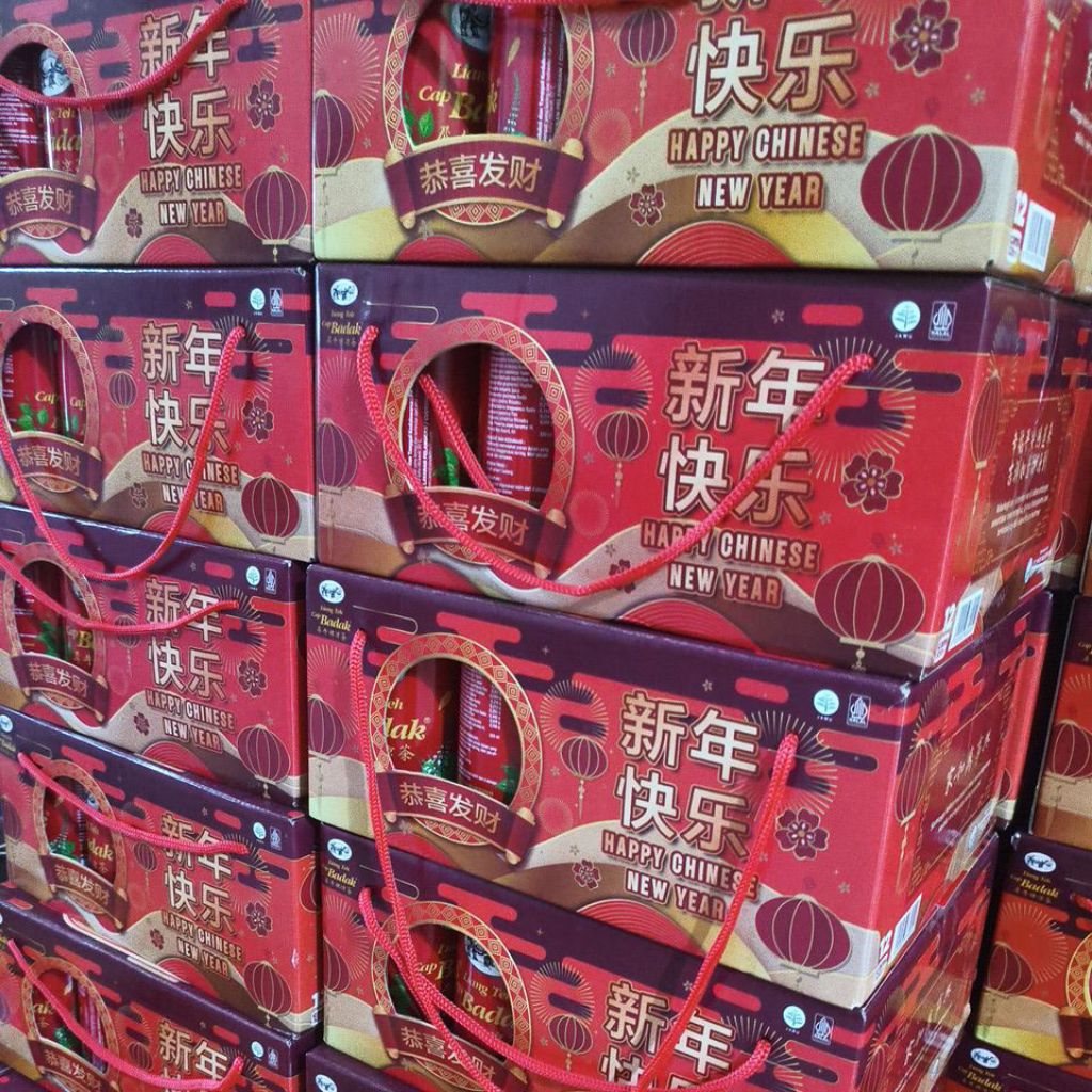 Hampers Imlek Liang Teh cap Badak (isi 12)