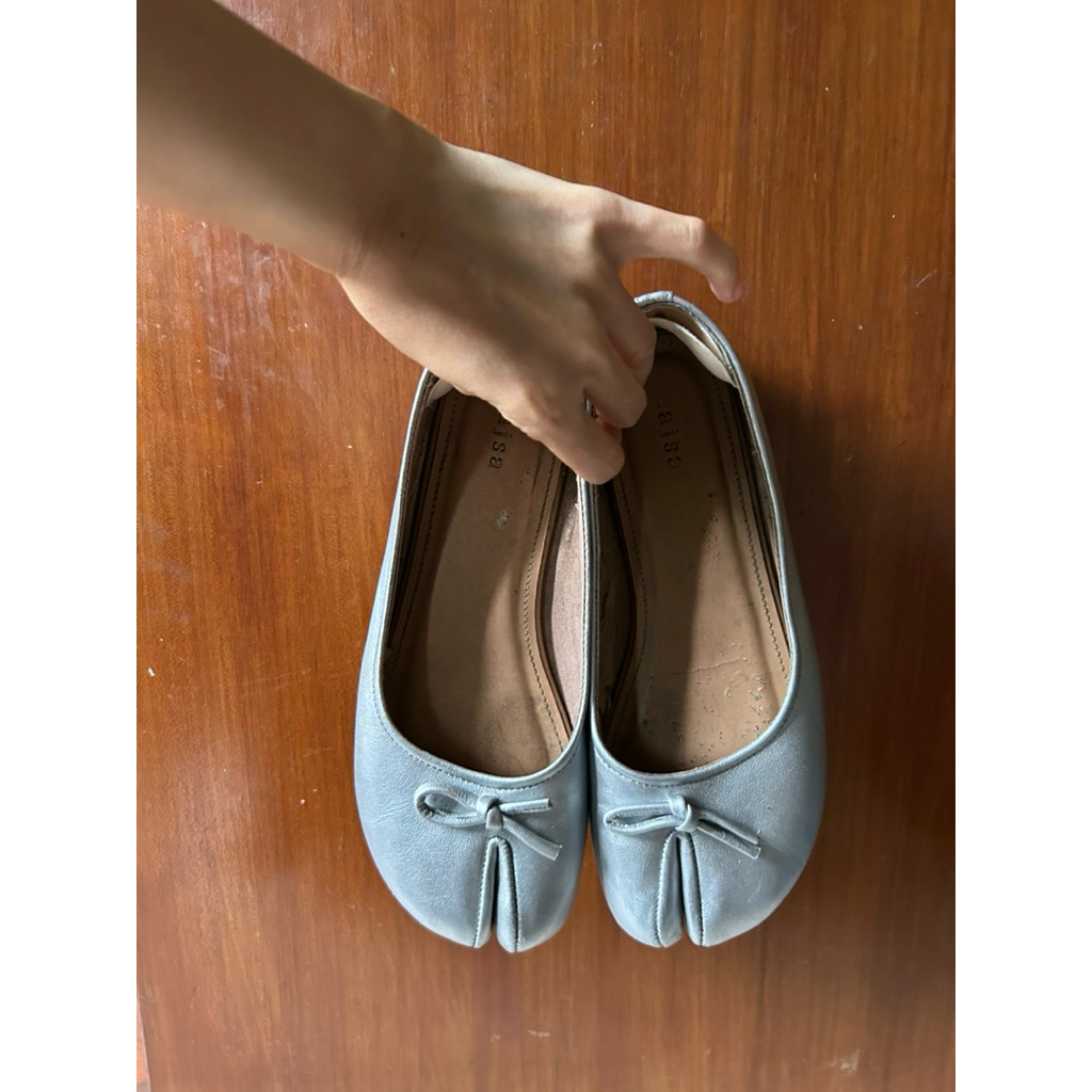 cajsa silver size 39 (tabi shoes)