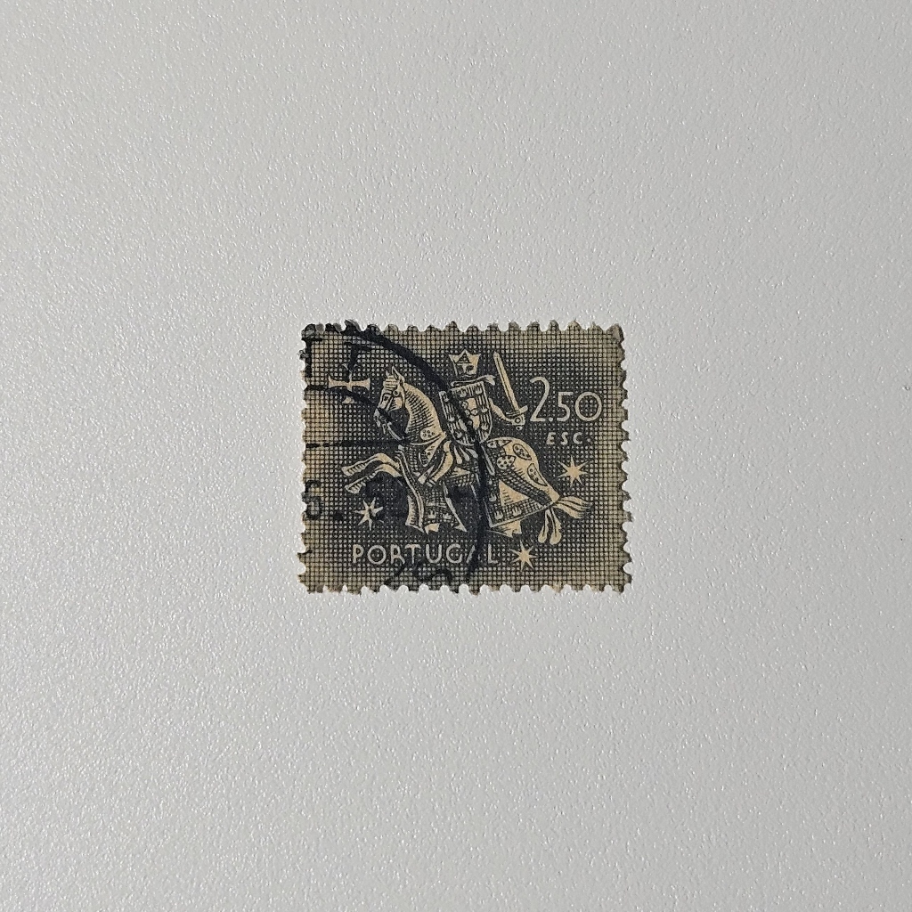 Perangko Definitif Ksatria Berkuda: Portugal 2,50 Escudos (Perangko Lama 1950)
