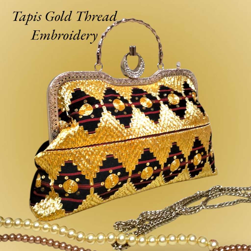 Tas Tapis Lampung Sulam Tangan Benang Emas – Handbag Kisslock Wanita - Lampung Heritages