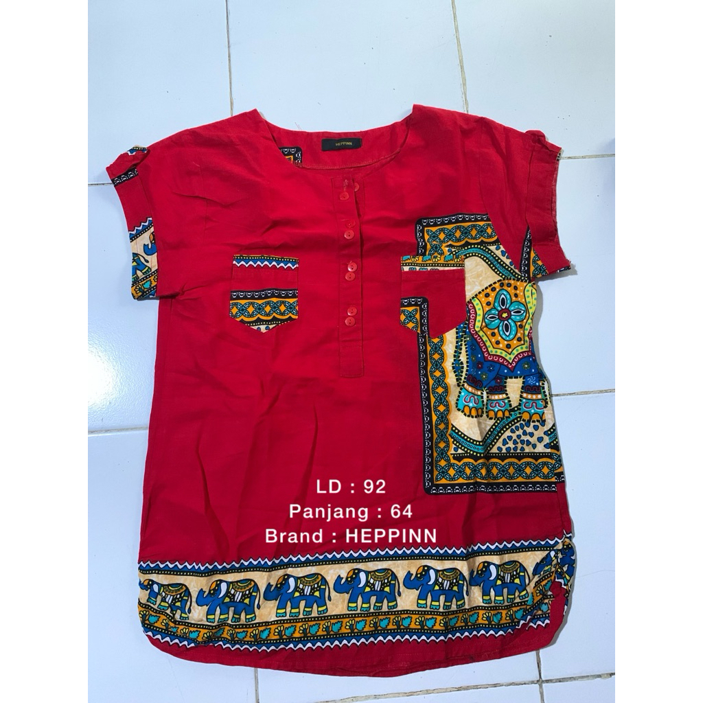 Kaos Merah Gajah Thailand