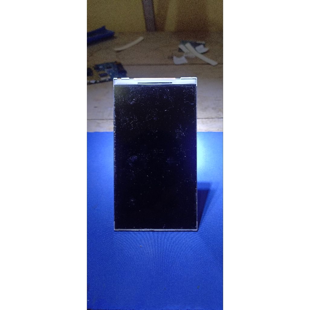 layar LCD Samsung Galaxy grand prime copotan