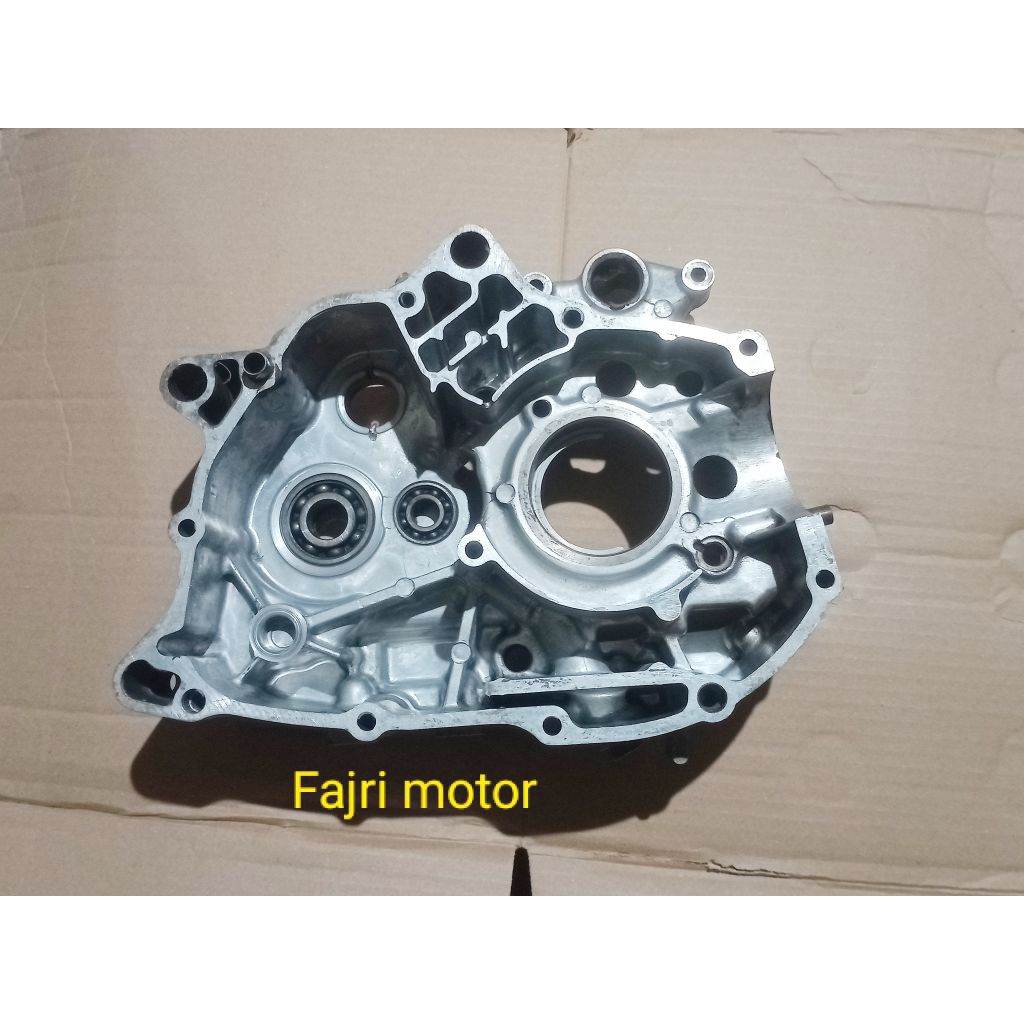 blok crankcase krengkes kalter kiri Revo fit fi/ Revo absolute/ Blade 110 original