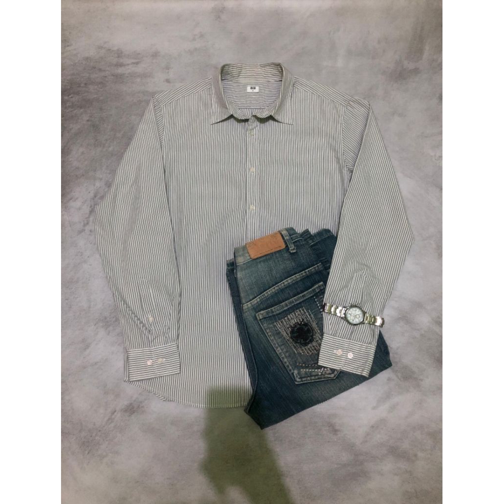 kemeja uniqlo striped shirt