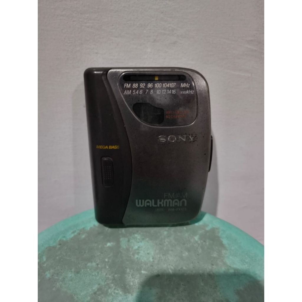 walkman kaset pita retro vintage sony wm fx 123