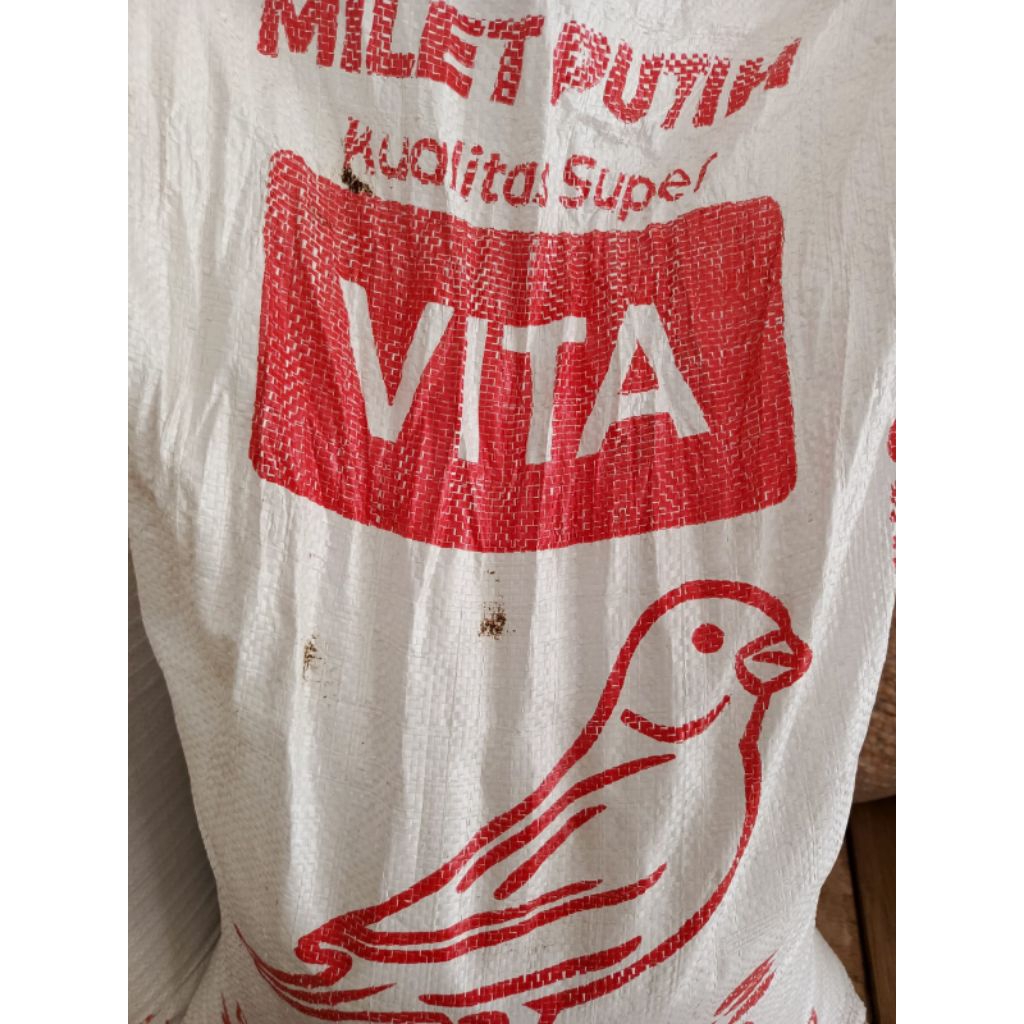 ( 25 Kg ) Milet Putih " Vita "
