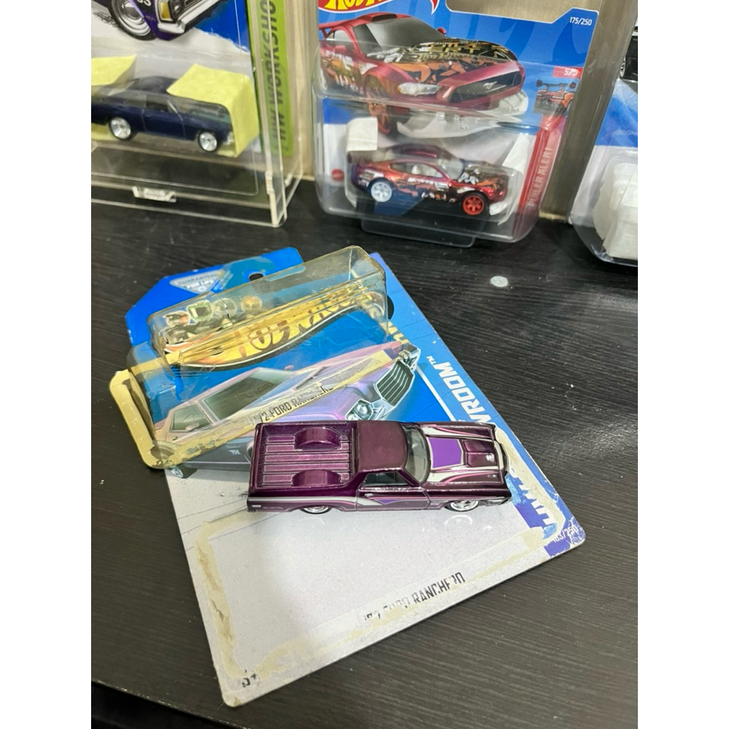 Hot wheels ths ford ranchero super treasure hunts