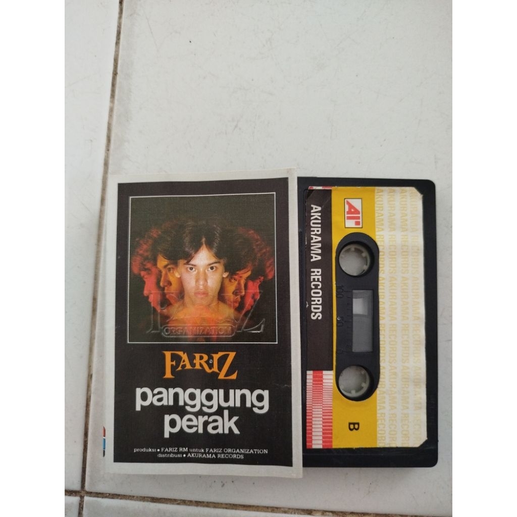 Kaset Fariz Rm