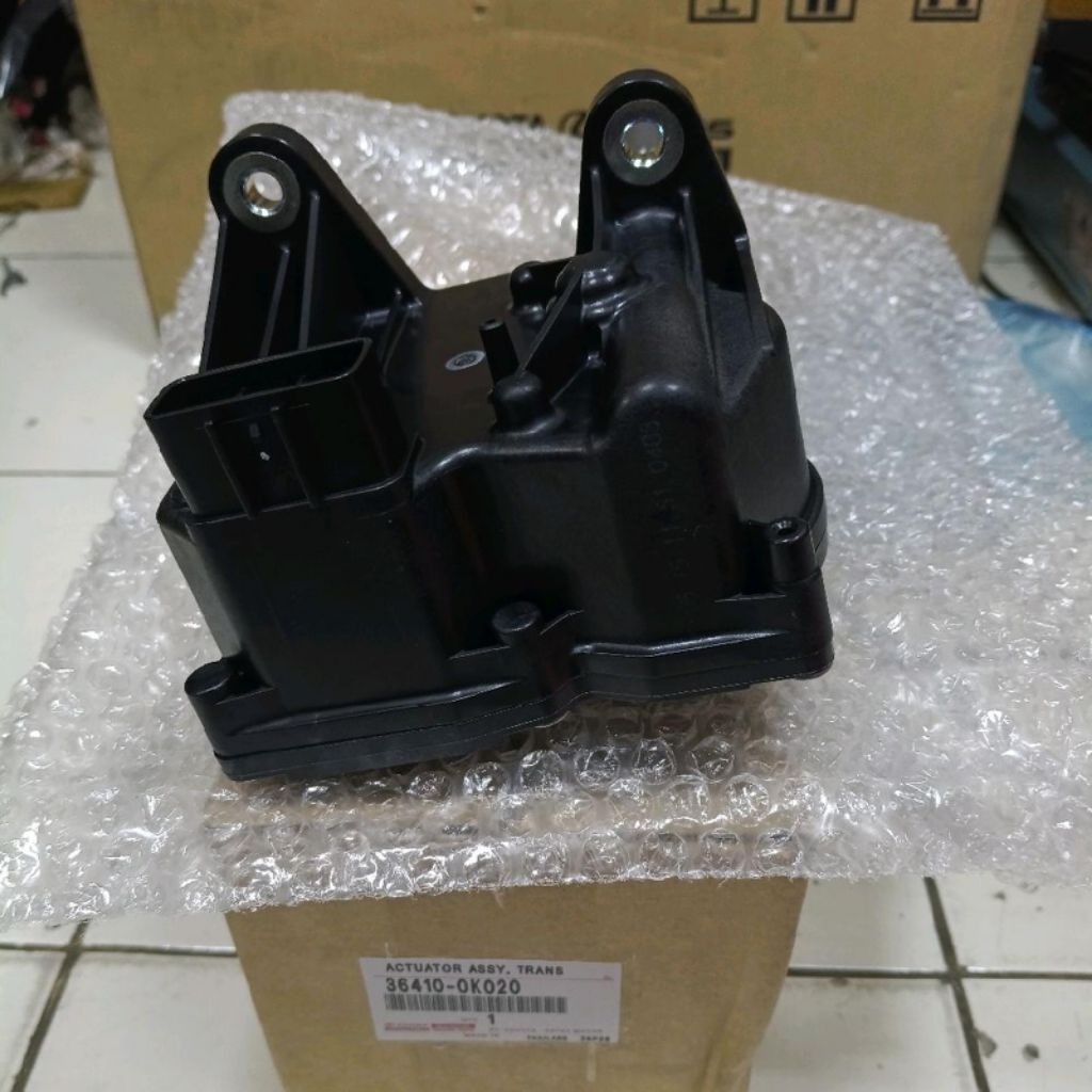 actuator Assy transmisi actuator transfer case 4x4 Toyota Hilux Revo 36410-0K020 original
