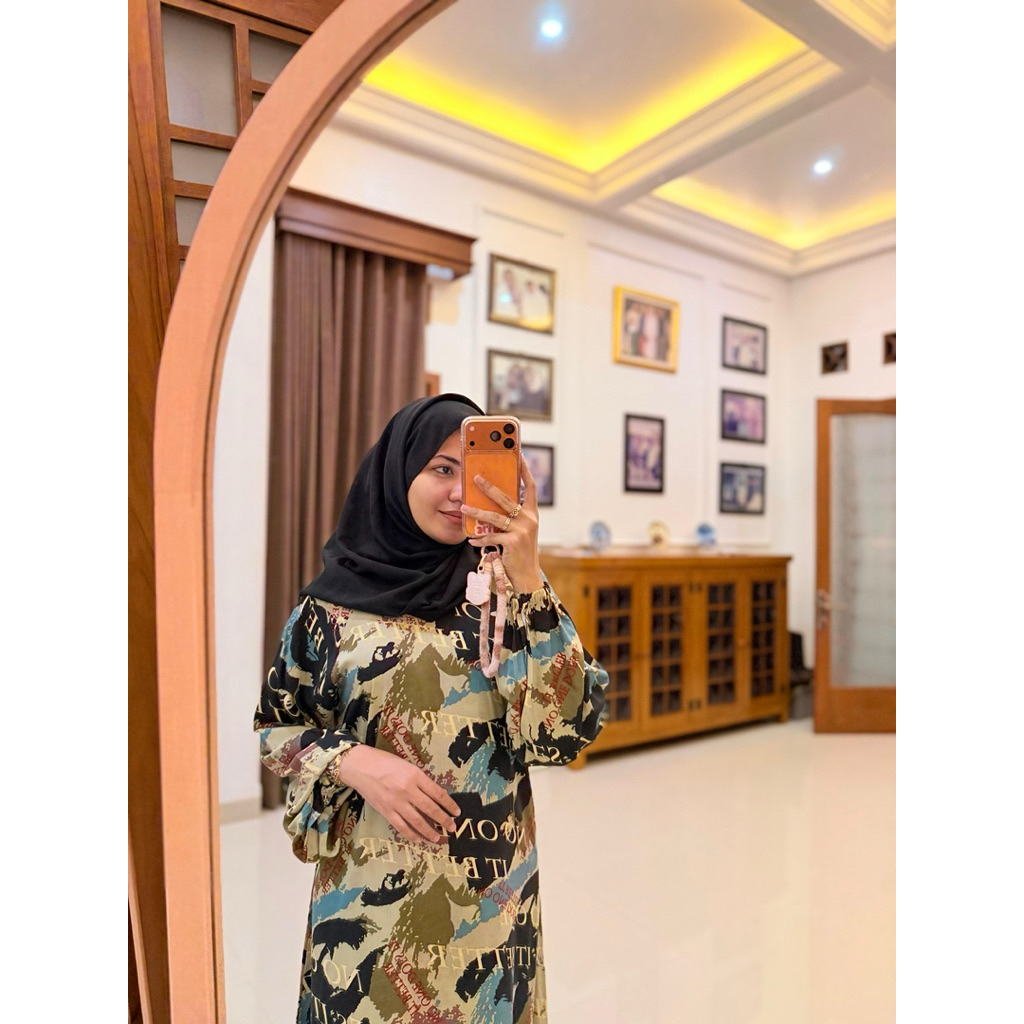 Inaya Dress