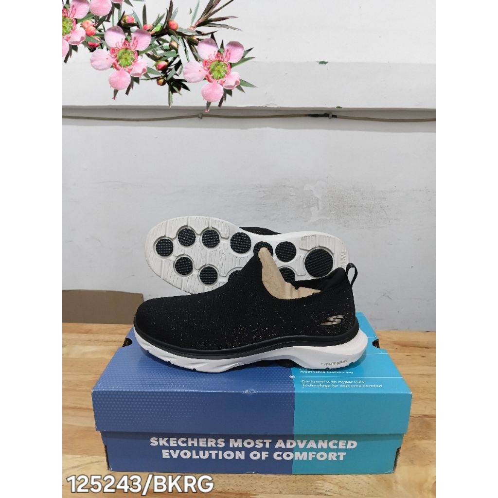 PROMOSEPATU SKECHER WANITA_SKECHER 125243_SEPATU ORIGINAL