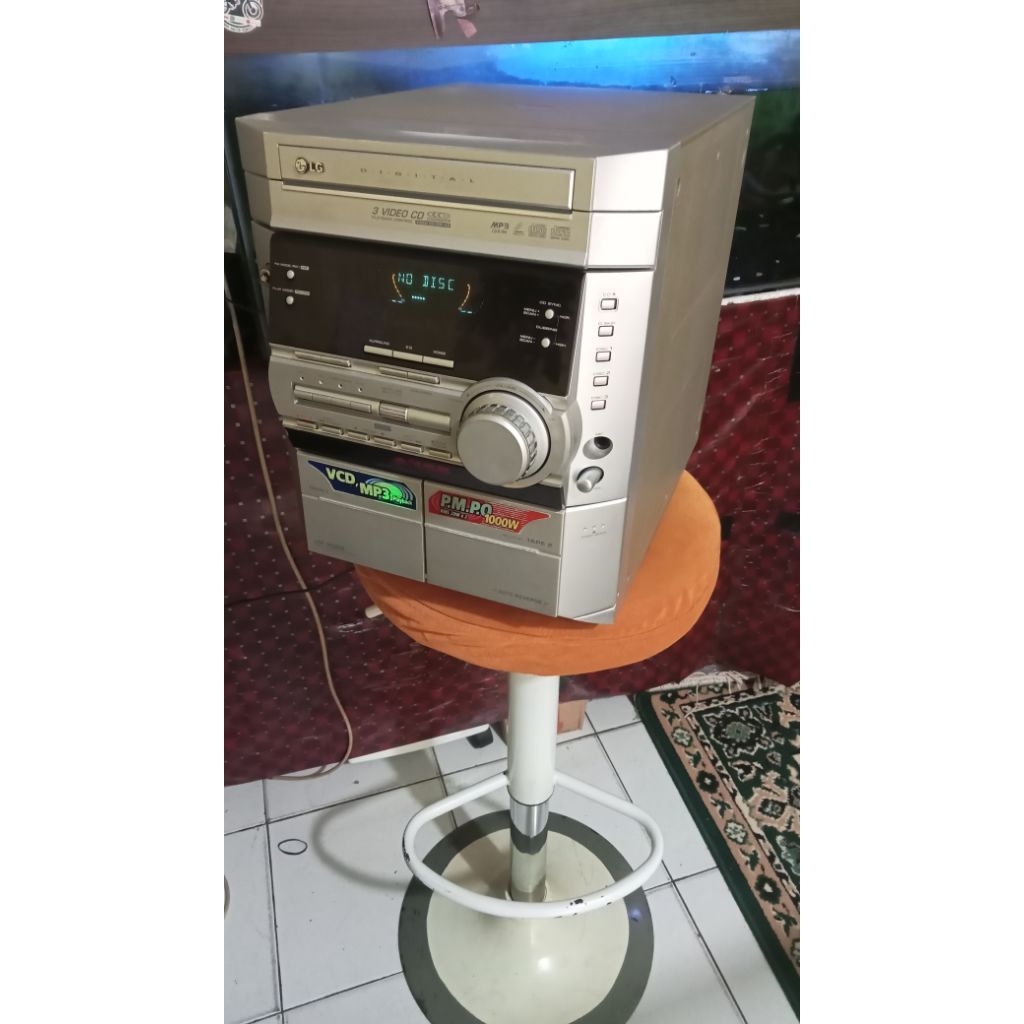 hifi compo LG model LM-V320A bonus satu kaset PITA