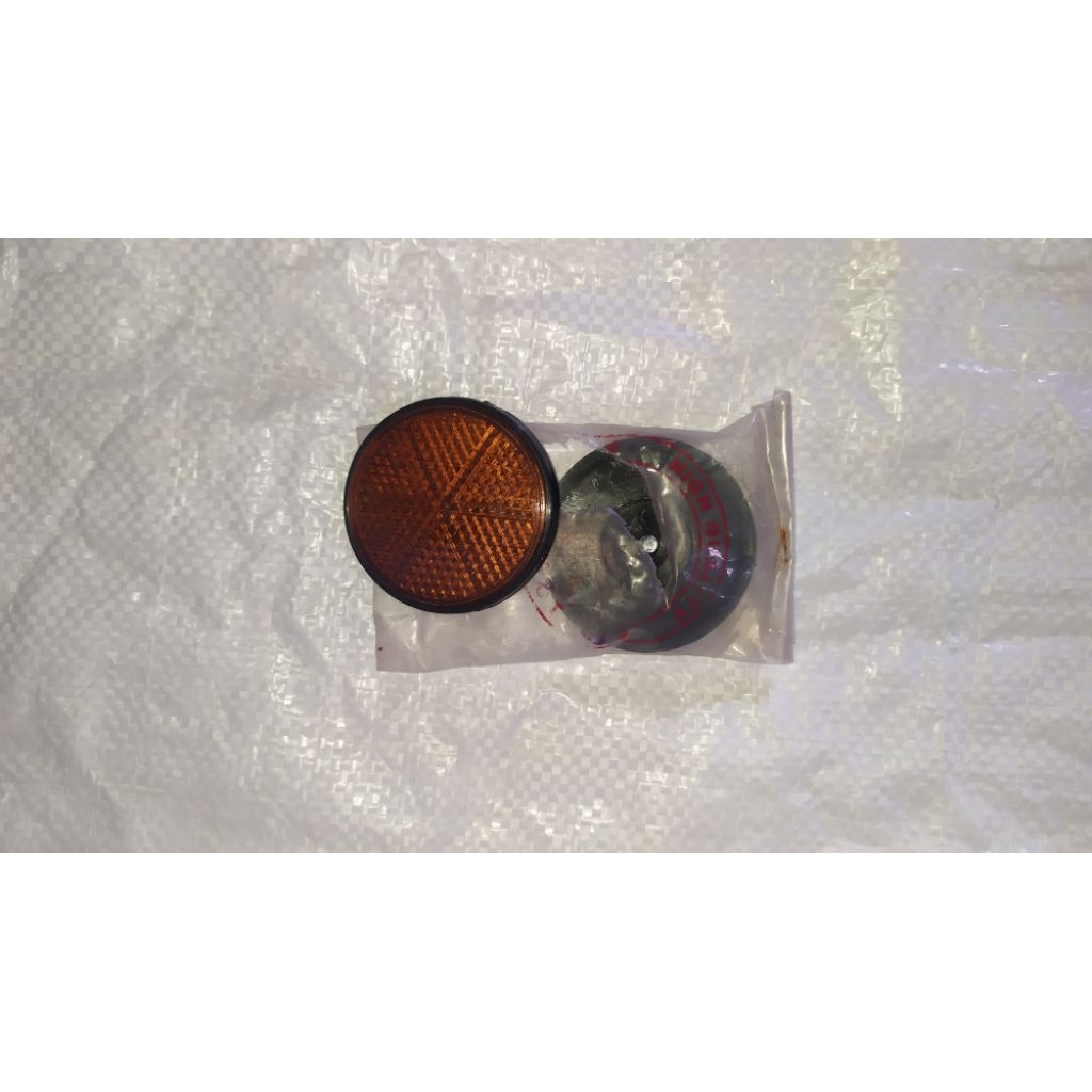 Mata Kucing Yamaha V75 V80