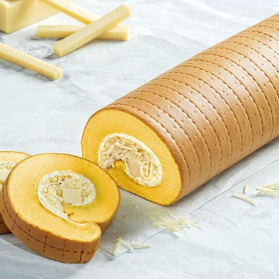 BOLU GULUNG MERANTI ORIGINAL KEJU