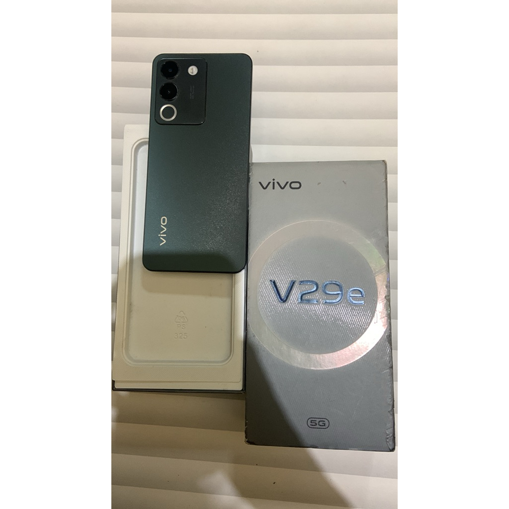 Vivo V29e Ram 8/256GB hp dus (Second)