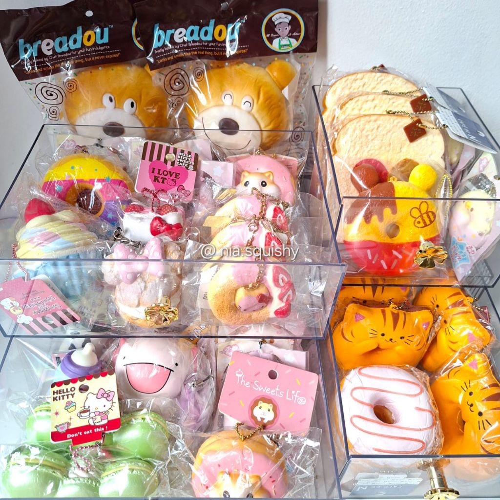 [READY BISA COD] Squishy Licensed Murah BNIP & Preloved, Squishy Hello Kitty Donut, Squishy Cafe de 