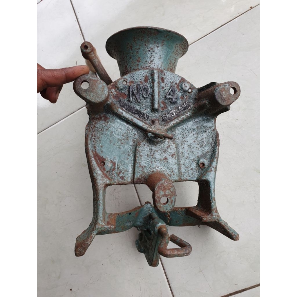 Gilingan kopi Sponge jadul antik no 4 Made in England