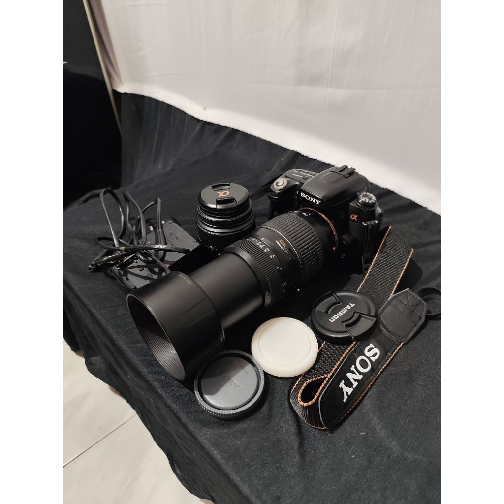 Sony a500 + lensa tamron 70-300mm + lensa sony kit 50mm