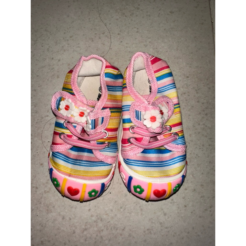 BAJU BAYI PRELOVED BEKAS PERNAH PAKAI SEPERTI BARU SLEEPSUIT PIYAMA OVERALL KUTUNGAN ROMPER JUMPSUIT