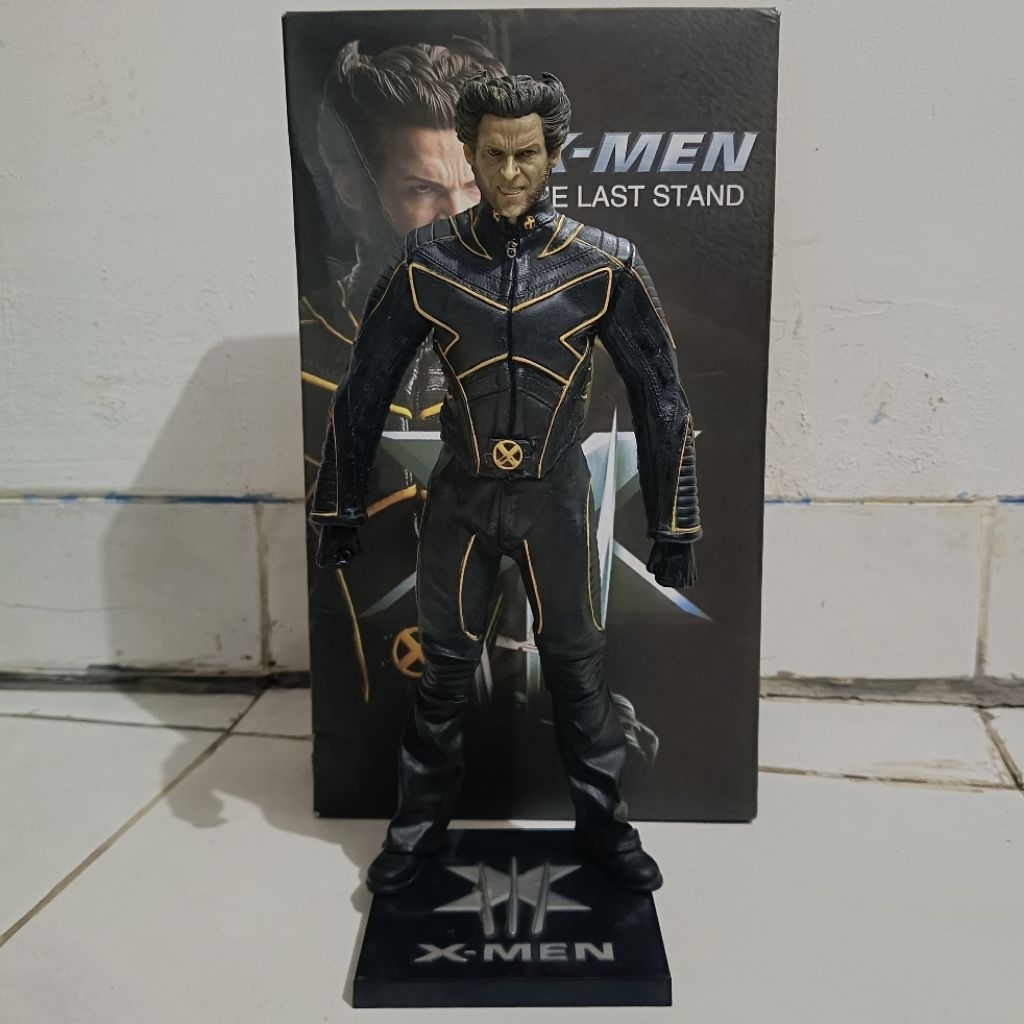 Figure wolverine x-men statue crazy toys